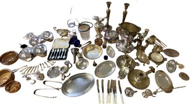 A collection of silver plated wares (quantity)