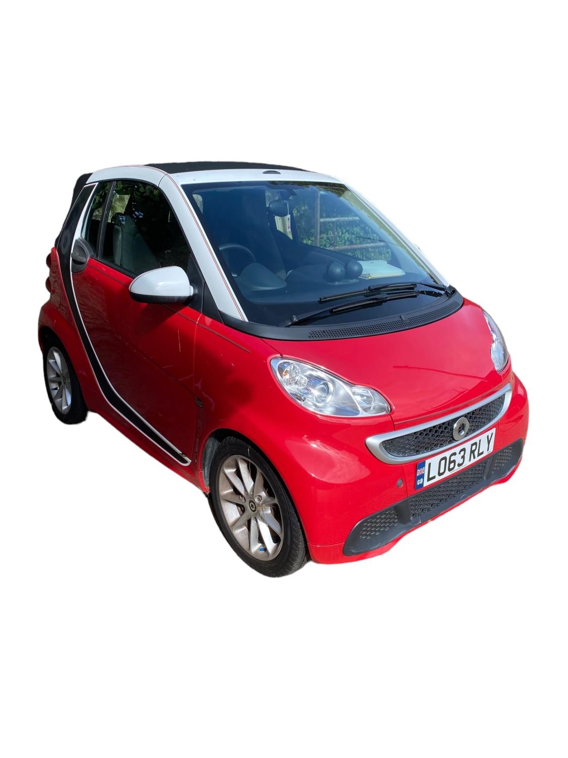 CAR: registration: LO63 RLY A red convertible automatic smart car, from a local deceased estate.