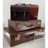 Vintage brown leather suitcase, brown leather vanity suitcase with fitted interior, a brown