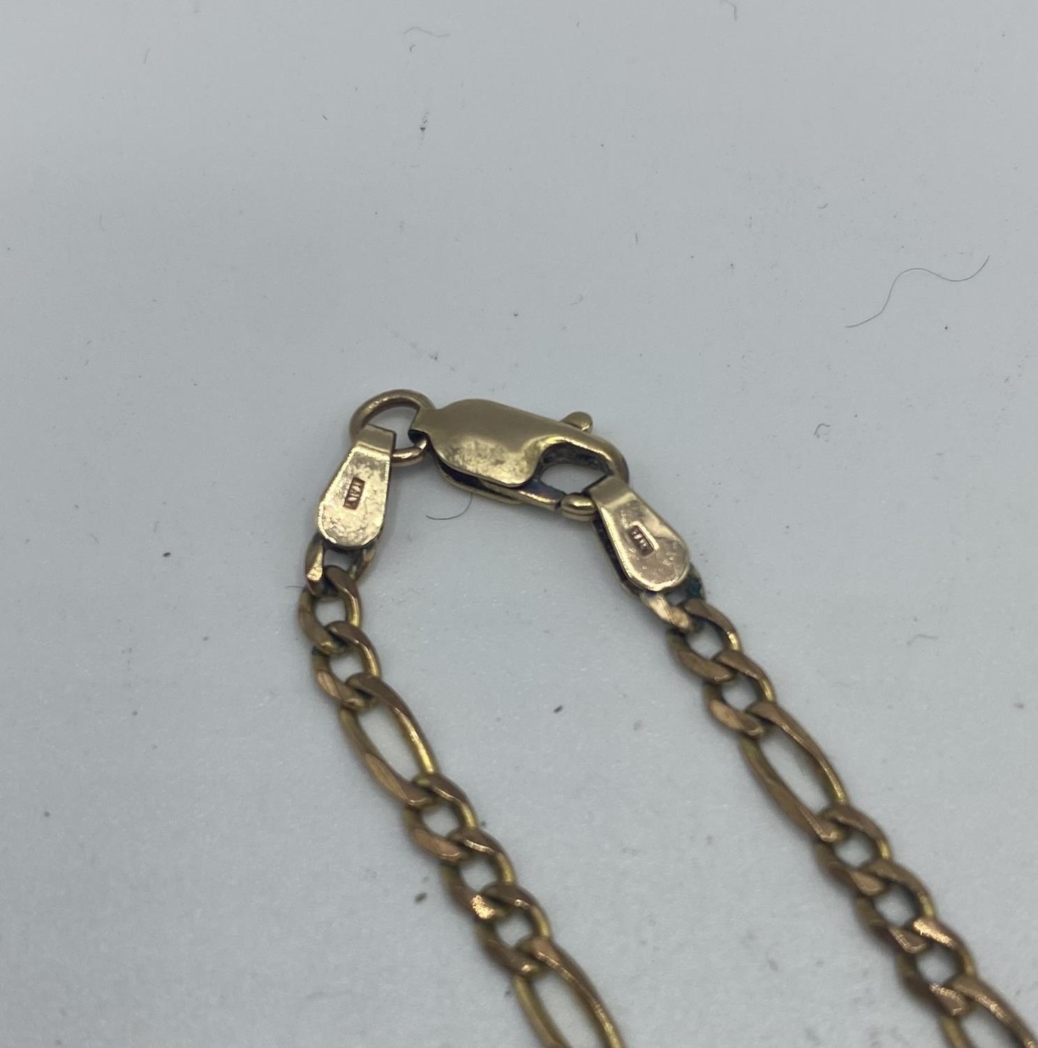 A 9ct gold flat link necklace. 5.7g - Image 2 of 4