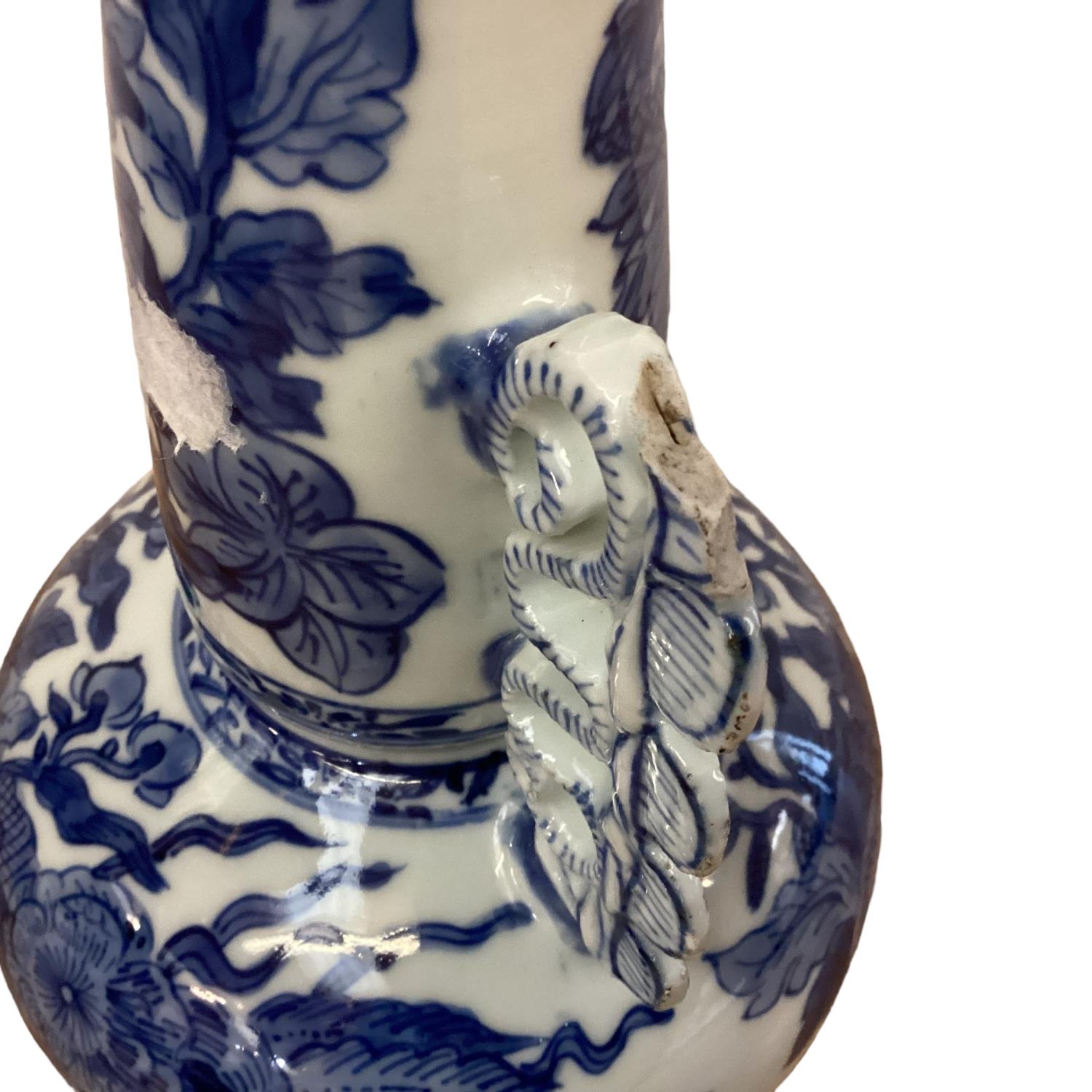 A blue and white oriental style vase, in the Venetian glass style, possibly Kangxi, adapted as a - Image 5 of 5