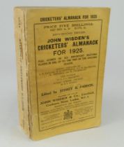 Wisden Cricketers’ Almanack 1925. 62nd edition. Original paper wrappers. Breaking to spine block,