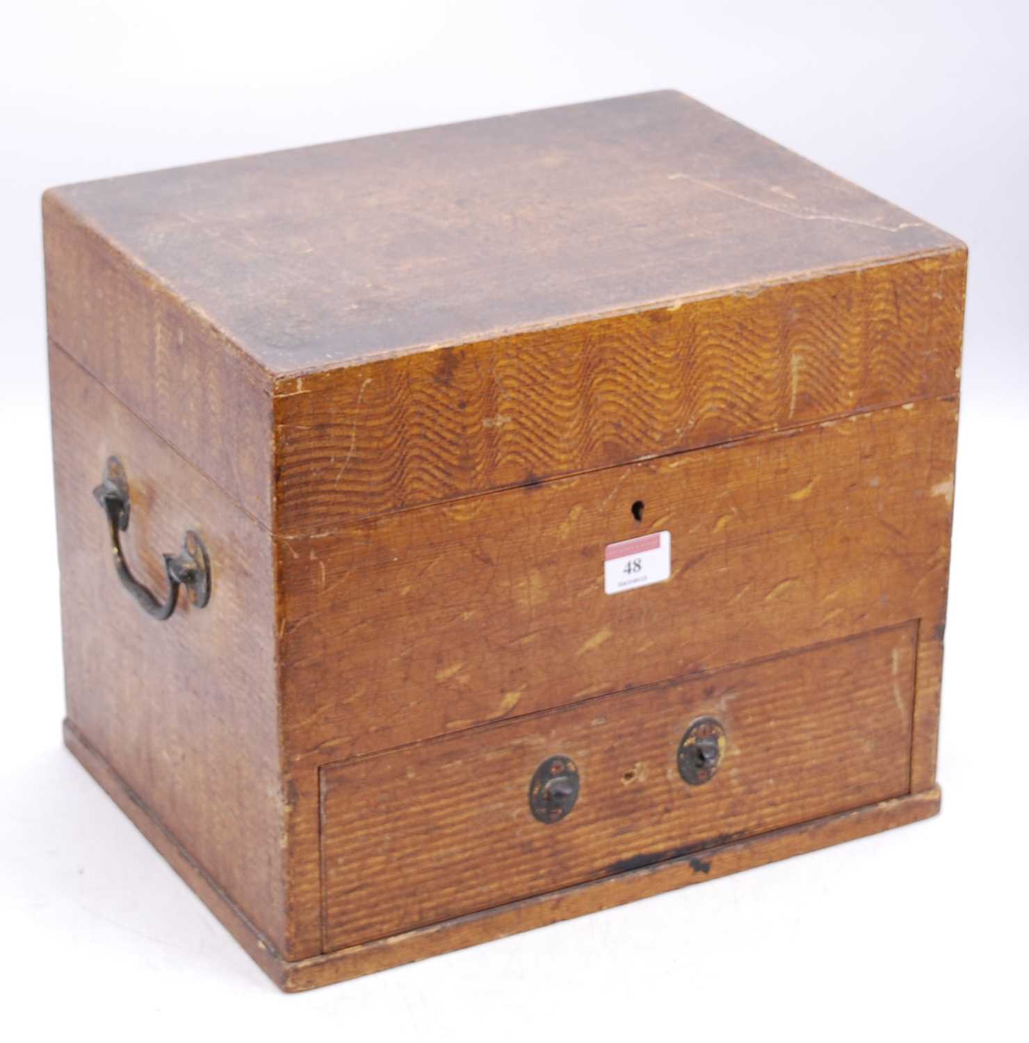 A 19th century scrumble pine apothecary chest, the lid lifting to reveal an arrangement of fitted - Bild 2 aus 3