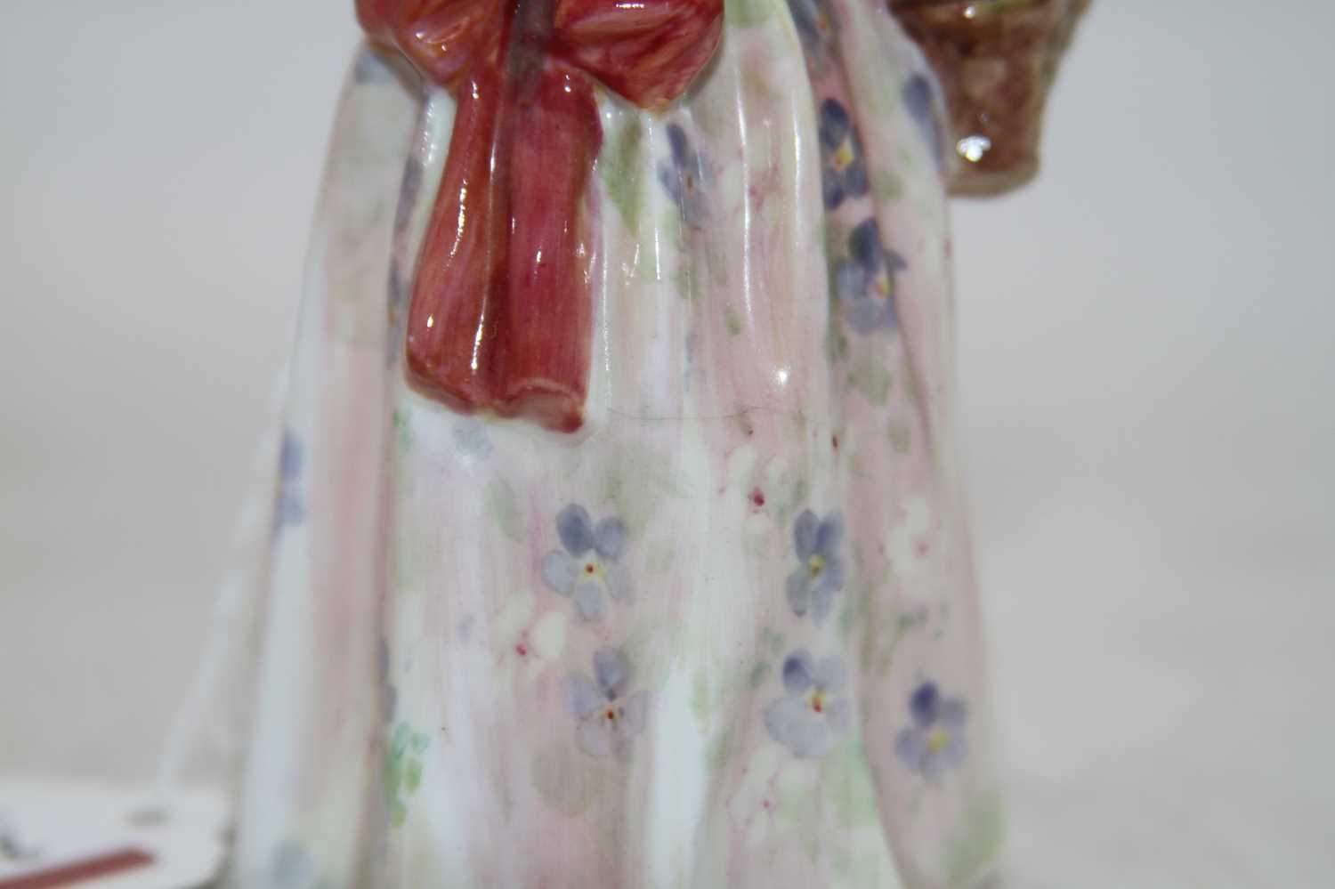 A Royal Doulton figure 'Phyllis', h.23cm; together with two others 'Wardrobe Mistress' and 'Cerise' - Bild 3 aus 8
