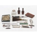 A collection of miscellaneous items, to include mother of pearl handled fruit knives, treen etc