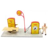 Arnold U.S Zone Germany tinplate mechanical Shell Petrol Pump and Auto Service Ramp, comprising of a