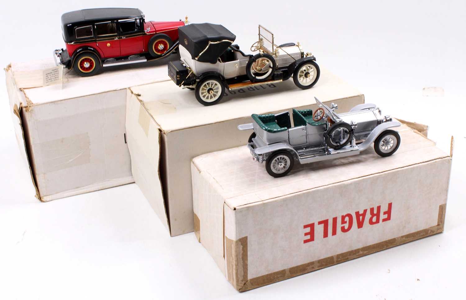 A collection of three various boxed Franklin Mint 1/24 scale diecast vehicles, including a 1912 - Image 2 of 2