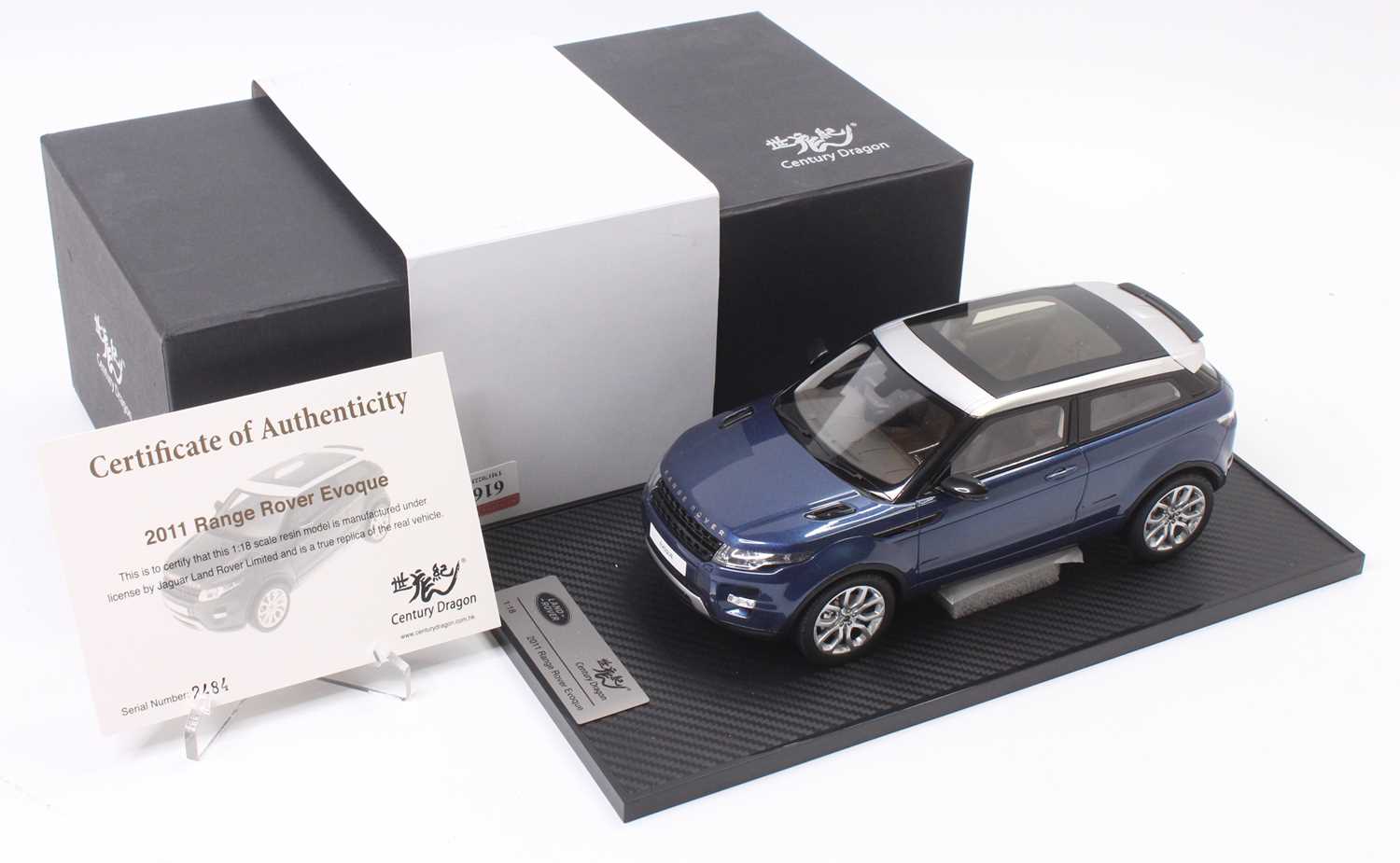 A Century Dragon 1/18 scale model of a resin 2011 Range Rover Evoque, finished in metallic blue, and