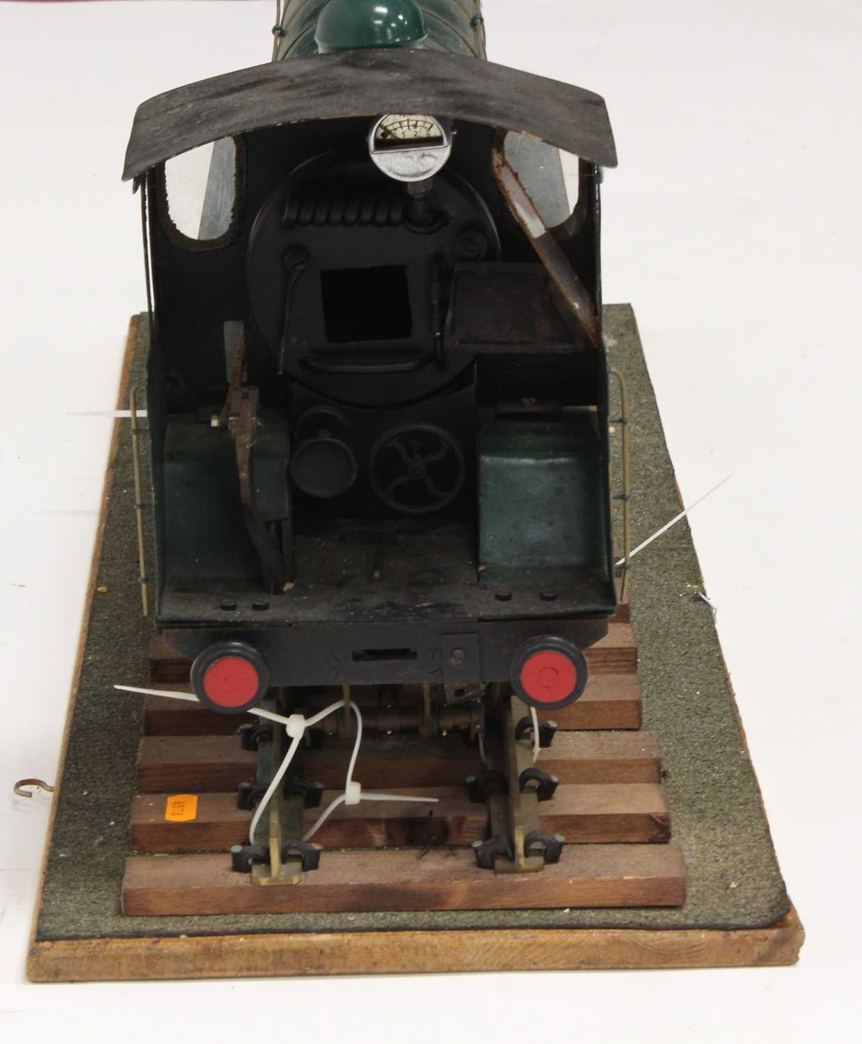 3.5 inch gauge de-commissioned live steam model of a 4-6-0 locomotive, finished in green and - Image 5 of 6