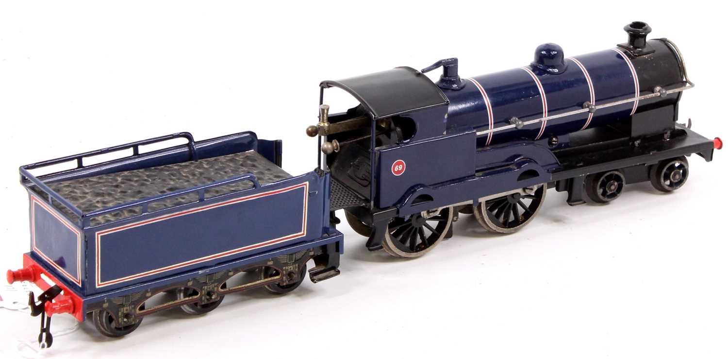 Totally repainted Bassett-Lowke clockwork 4-4-0 ‘George the Fifth’ loco & tender as dark blue - Image 2 of 3