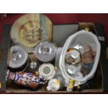 A collection of mixed ceramics to include a Royal Doulton Famous Ships series plate, a pair of Royal