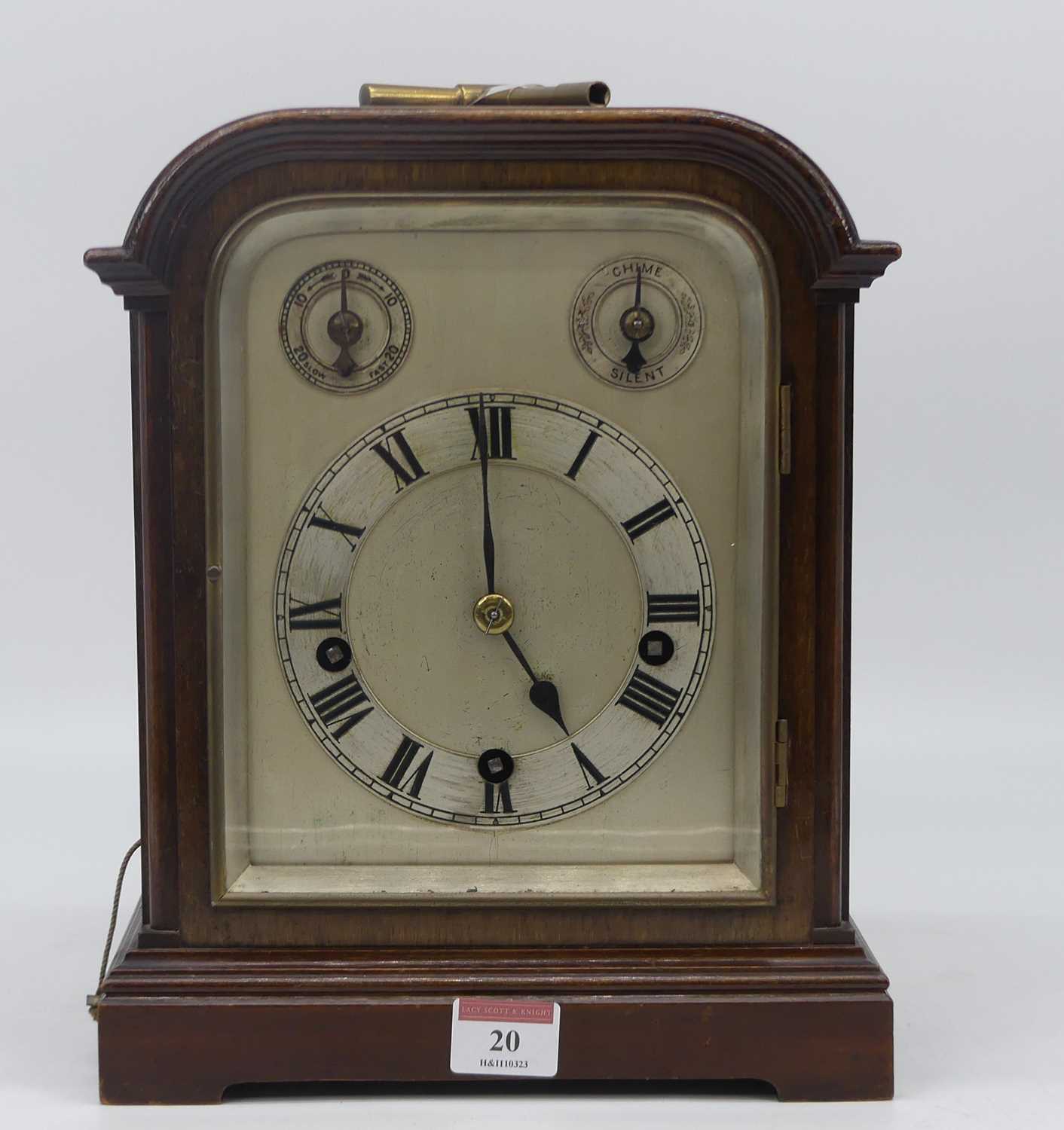 An early 20th century mahogany eight day mantel clock, the silvered dial showing Roman numerals with - Image 2 of 2