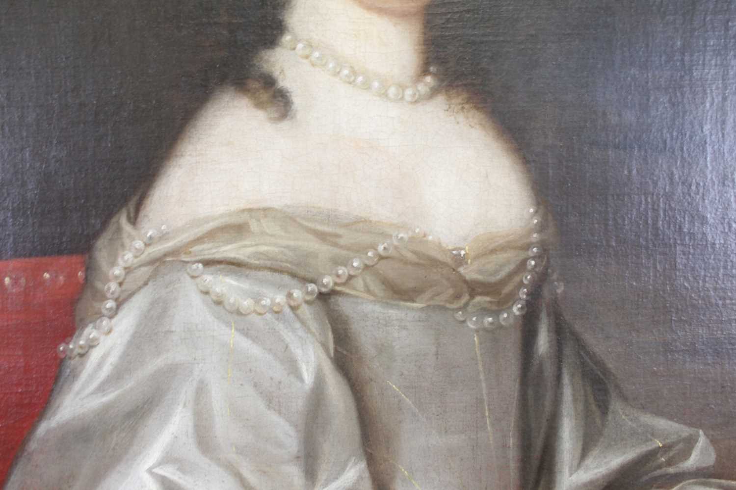 18th century English school - half-length portrait of a woman wearing a silk dress and pearl choker, - Image 4 of 10
