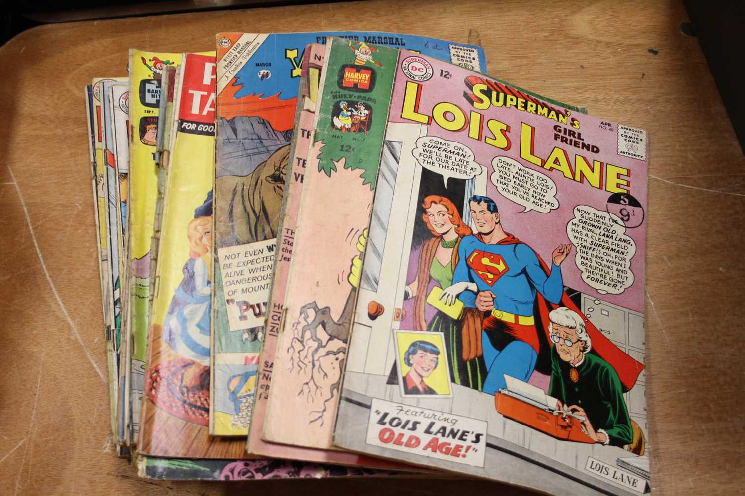 Two boxes of vintage books and comics, to include Marvel and Strange TalesStrange Tales - 1.Marvel- - Image 2 of 6