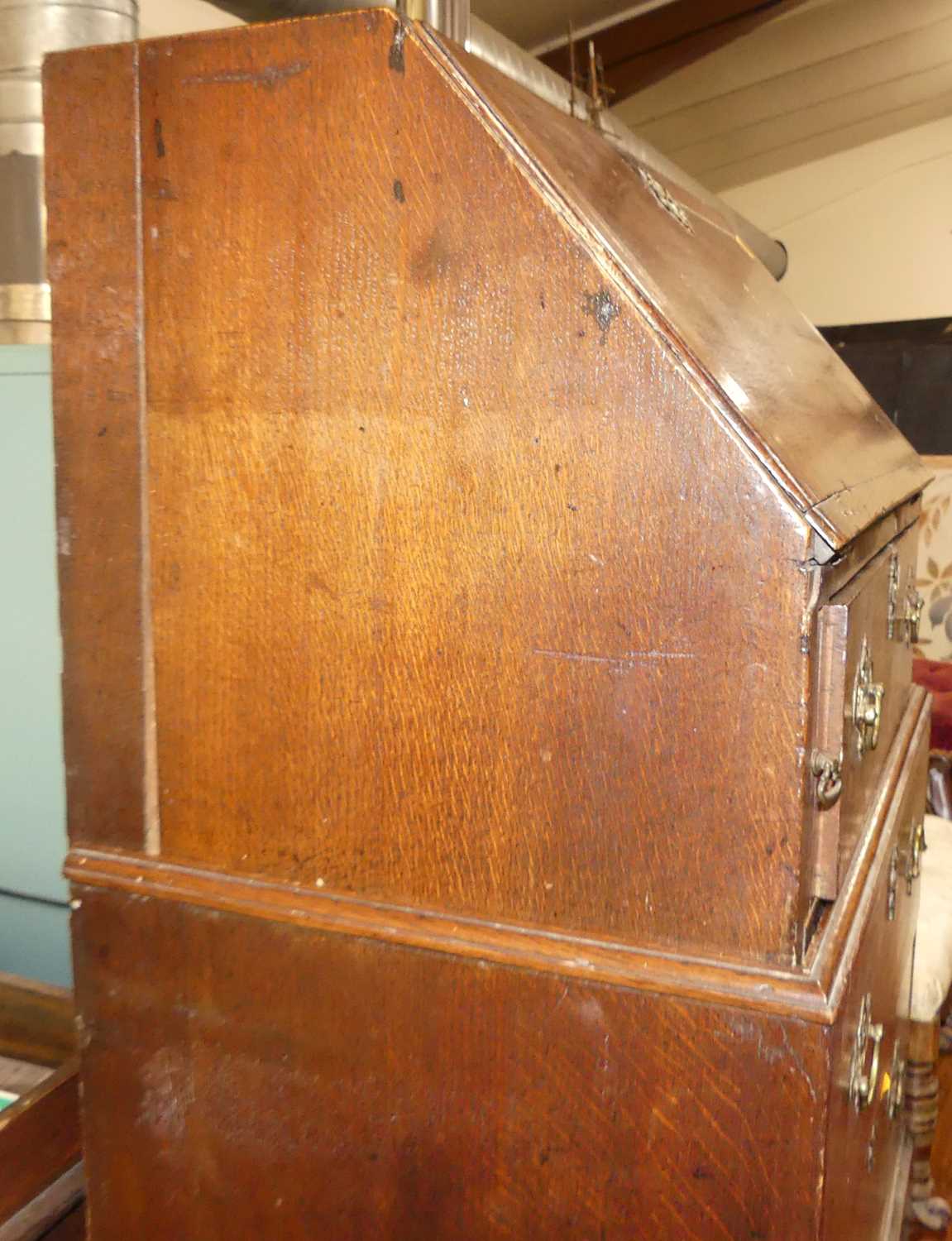 An early 19th century provincial oak slope front three-drawer writing bureau, width 72cm - Image 2 of 4