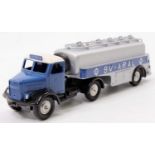Marklin 8000 "BV - Aral" Tanker, dark blue cab with off white roof, black chassis, silver and blue