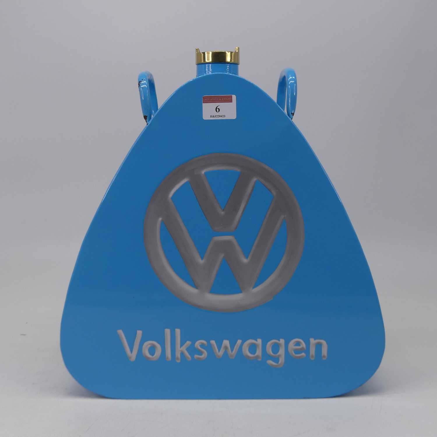 A modern advertising fuel can for Volkswagen, h.33cm