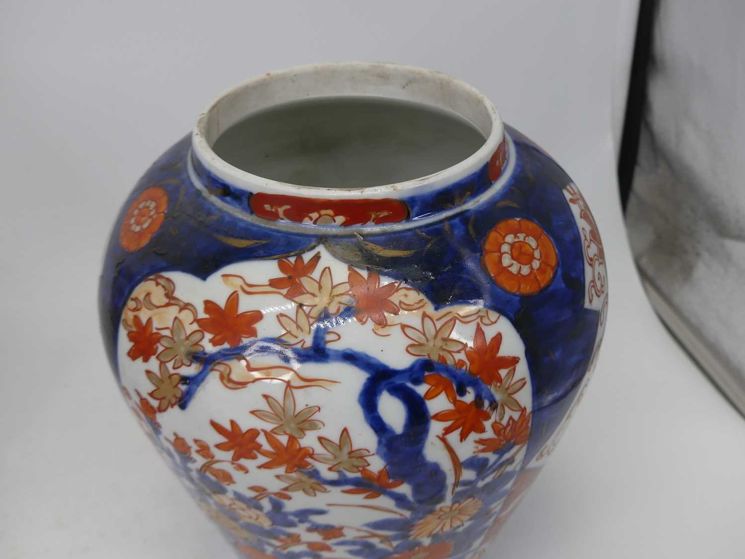 A pair of Japanese Imari bottle vases, each having a slender tapering neck to a compressed melon - Image 2 of 5
