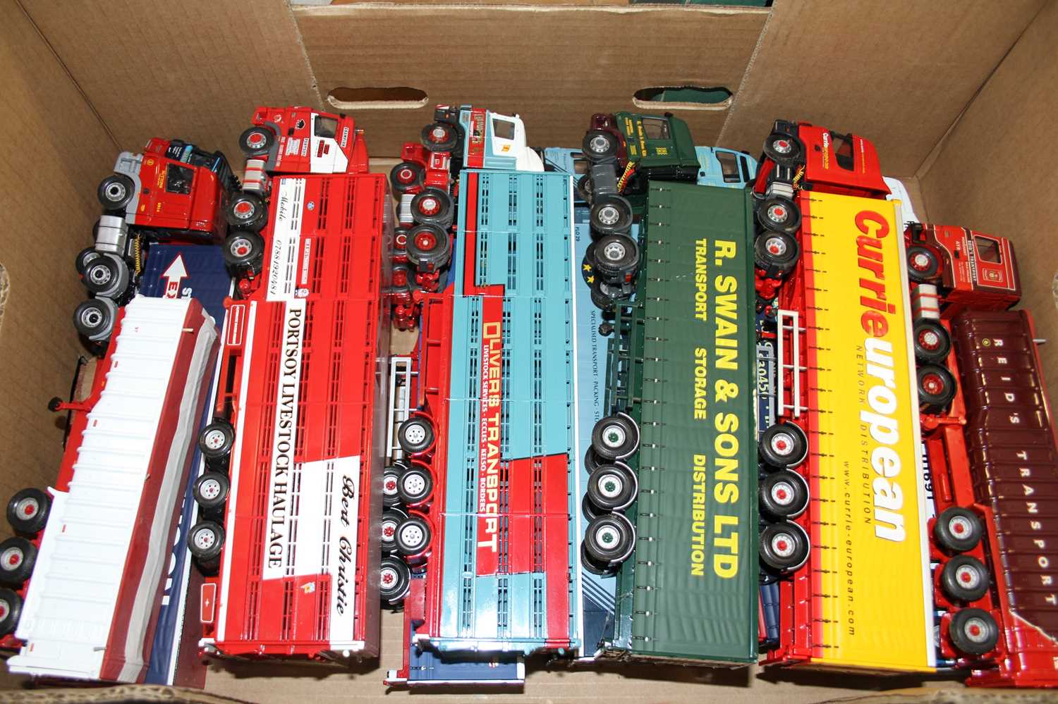 One tray containing a collection of mainly 1/50 scale road transport haulage models by Corgi