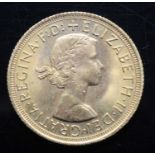 Great Britain, 1965 gold full sovereign, Elizabeth II, rev: St George and Dragon above date. (1)