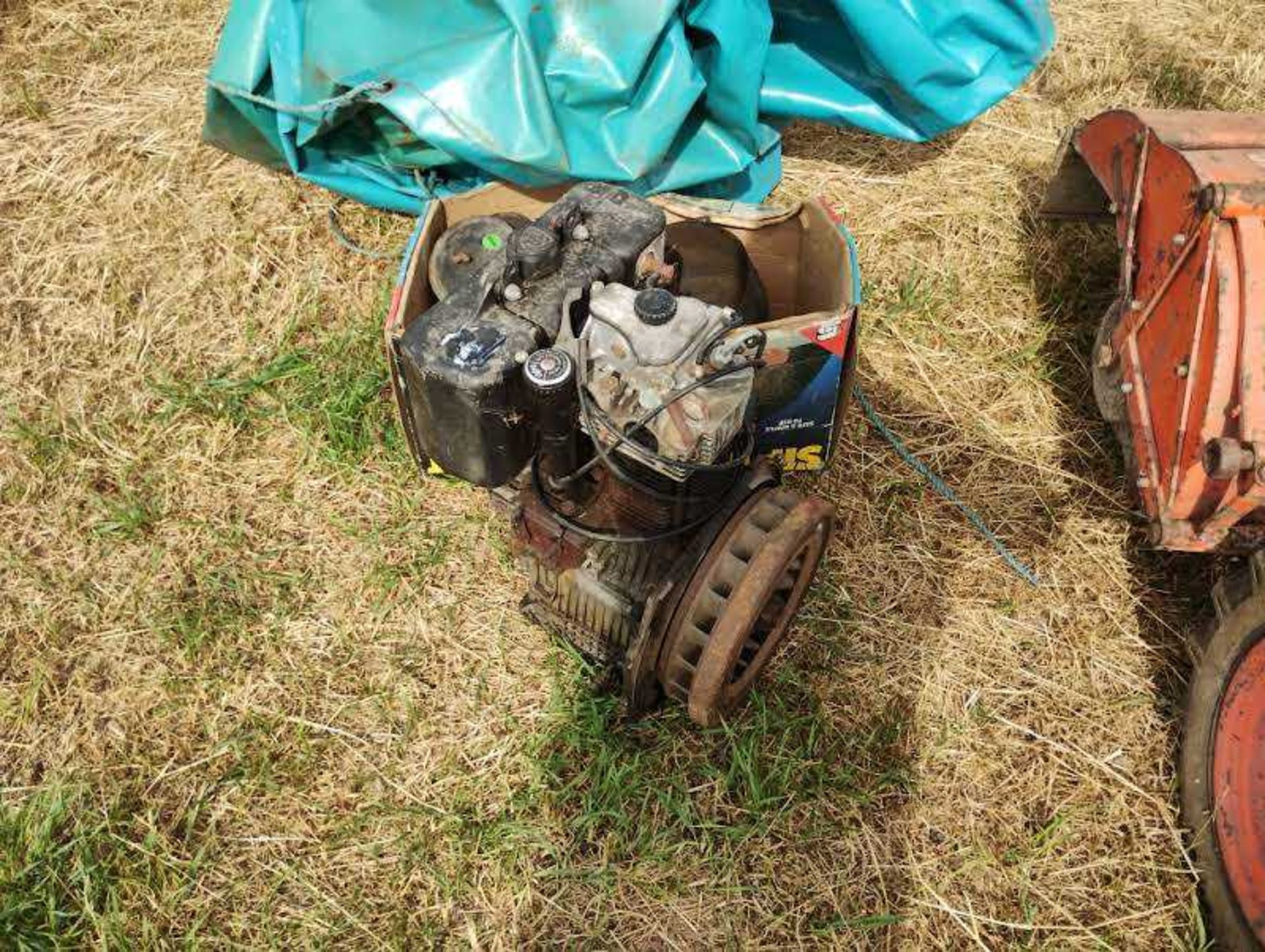 Dowdeswell 650 Rotavator and Parts. Electric Start. Renamed Howard Gem (Spare engine and parts) - Image 5 of 5