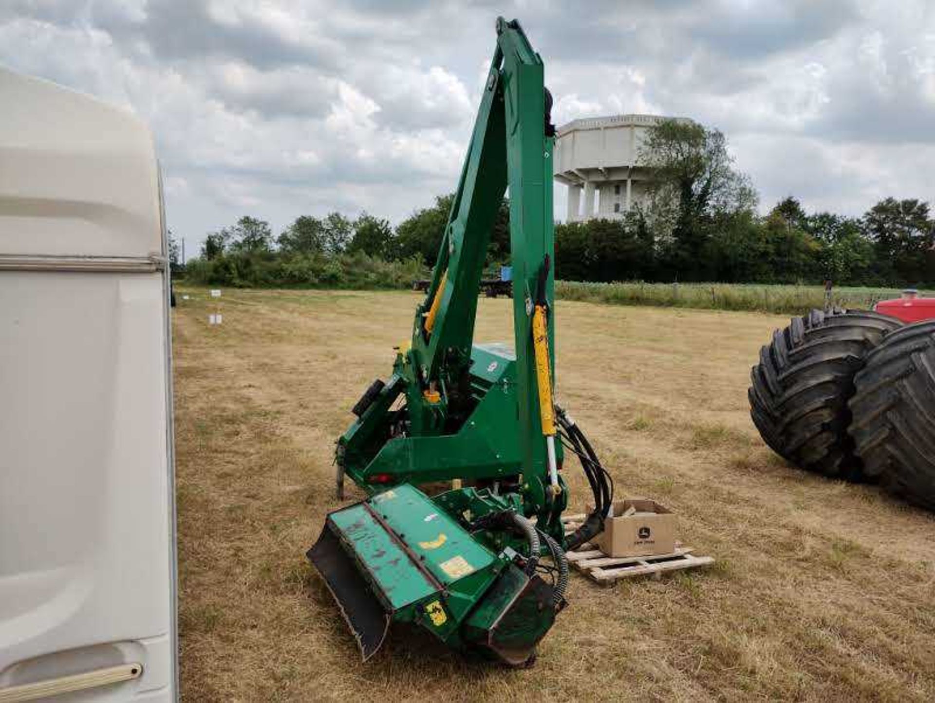 Spearhead Hedge Cutter 605. - Image 4 of 5