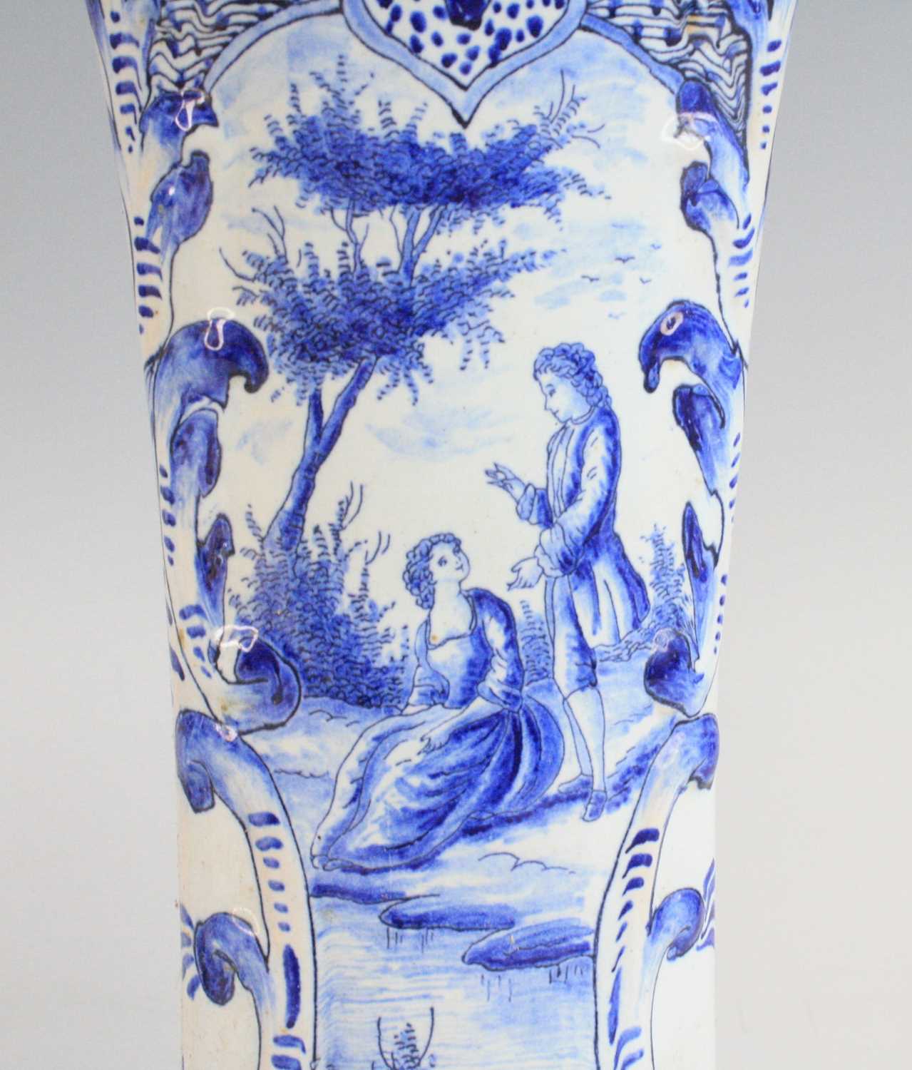 A pair of Delft blue and white trumpet vases, 19th century, each decorated with courting couples, - Image 5 of 8