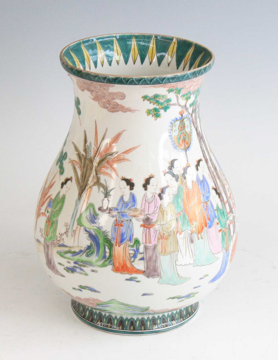 A Chinese famille verte porcelain vase, 19th century, of baluster form, enamel decorated with - Image 3 of 10