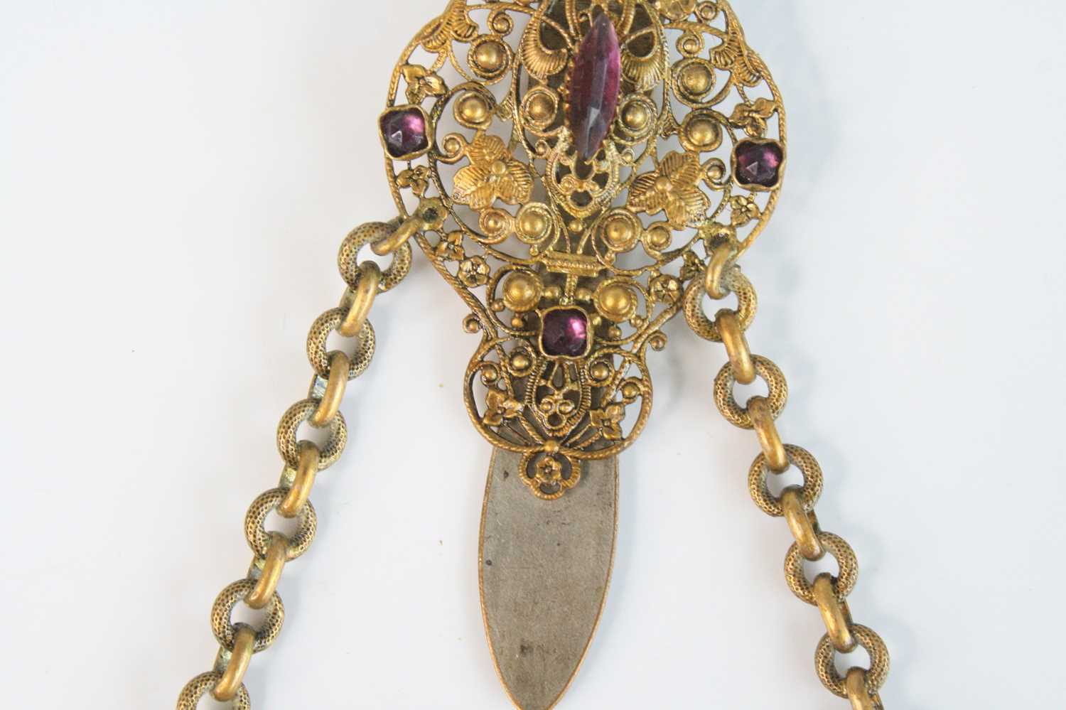 A late 19th century French silvered cast brass chatelaine / vanity purse, the top of oval form - Image 8 of 8