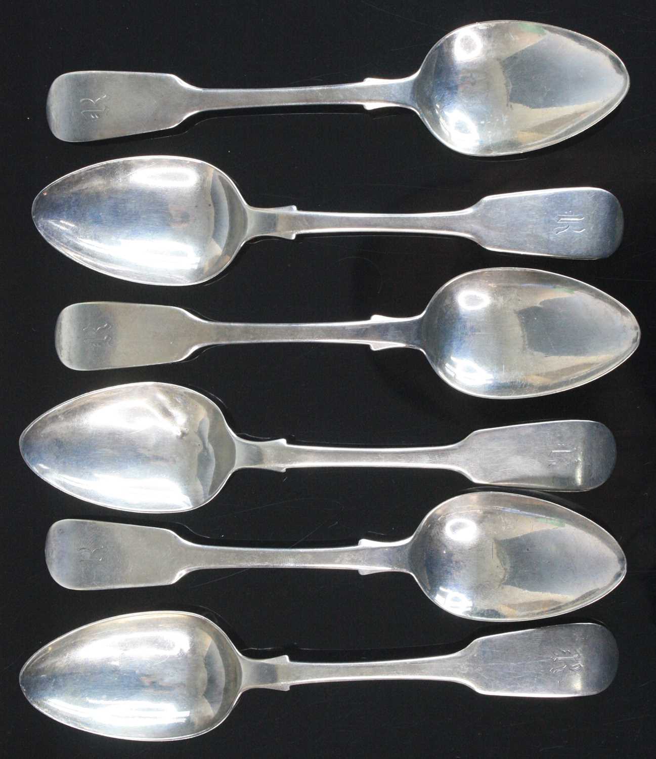 A collection of harlequin silver spoons, comprising a set of six Fiddle pattern dessert spoons, - Image 7 of 8