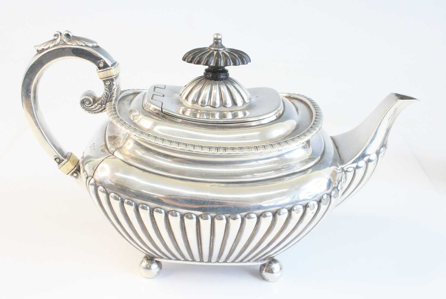 A late Victorian silver three-piece tea set, comprising teapot, sugar and cream, each piece of - Image 2 of 10