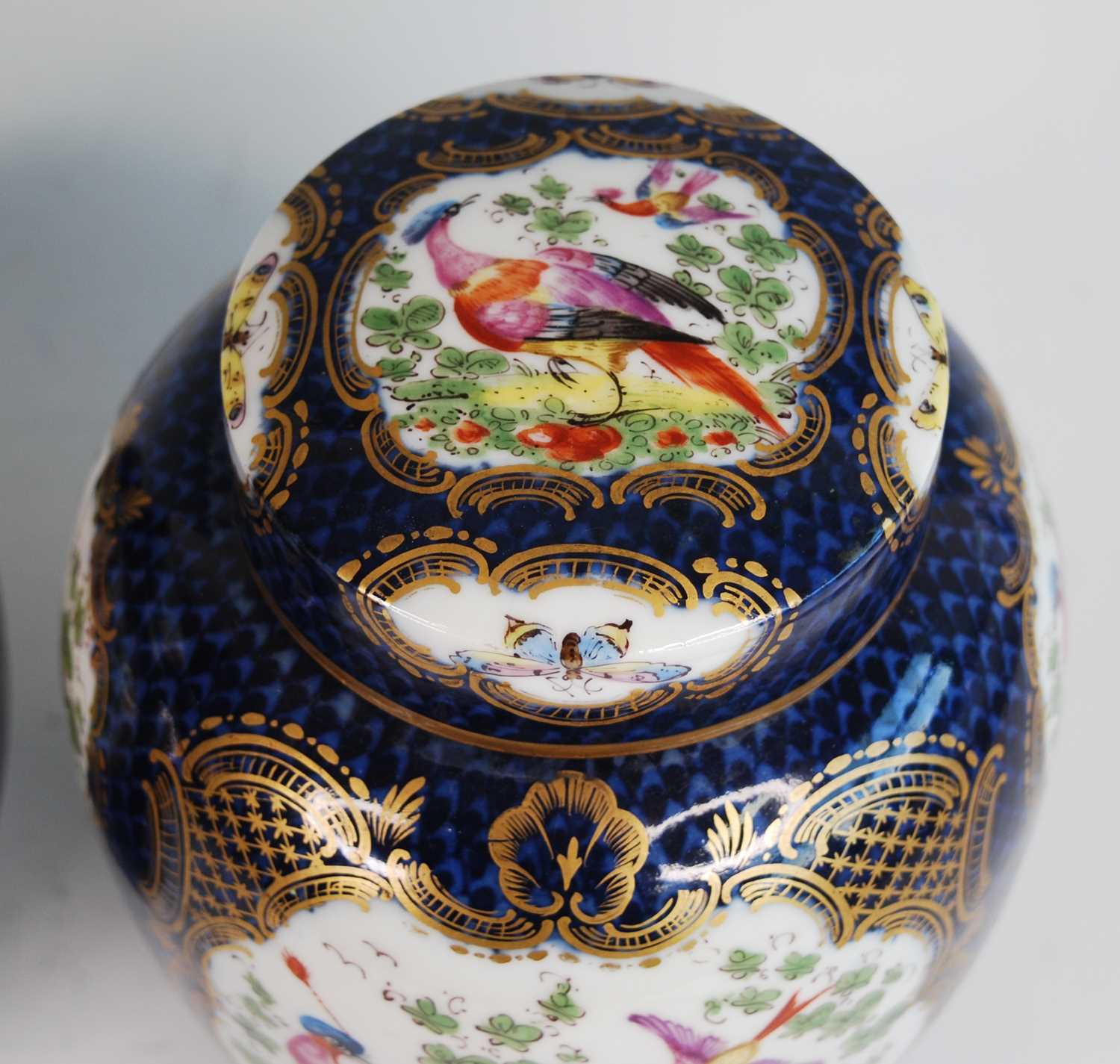 A pair of Edmé Samson of Paris porcelain jars and covers, 19th century, decorated in the Dr Wall - Image 4 of 11