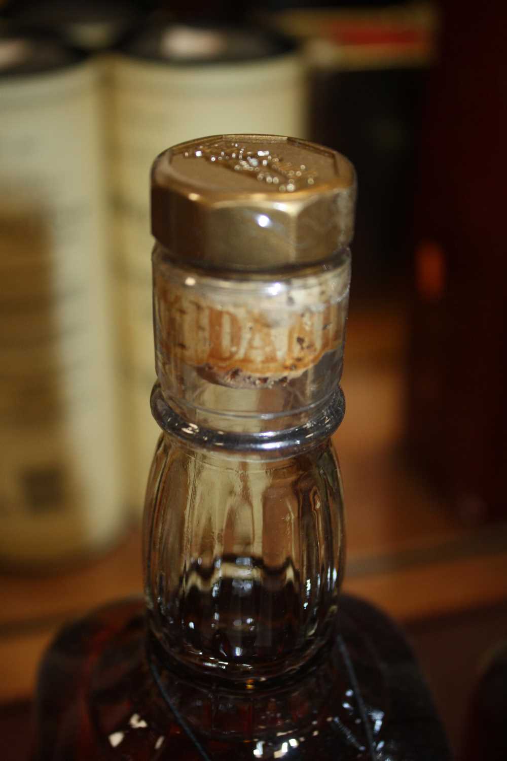 Jack Daniels 1905 Gold Medal Tennessee whisky, 100cl, 43%, one bottle; Jack Daniels bi-centennial - Image 10 of 10