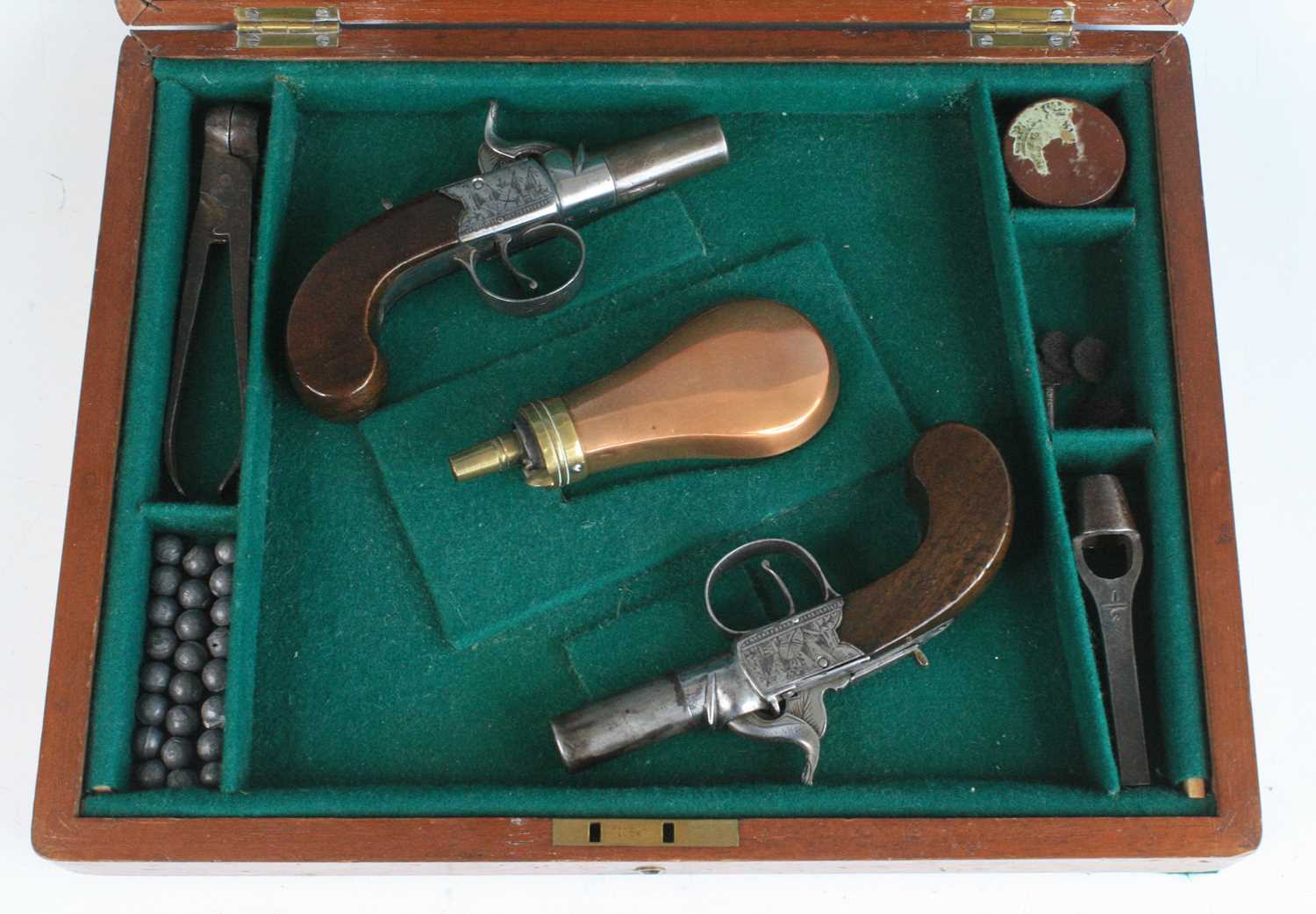 A pair of 19th century percussion box-lock pocket pistols, having 4cm turn-off steel barrels and - Image 2 of 7