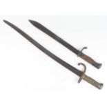 A German Model 98/05 Mauser bayonet, the 36cm fullered blade marked to the ricasso Simson & Co Suhl,