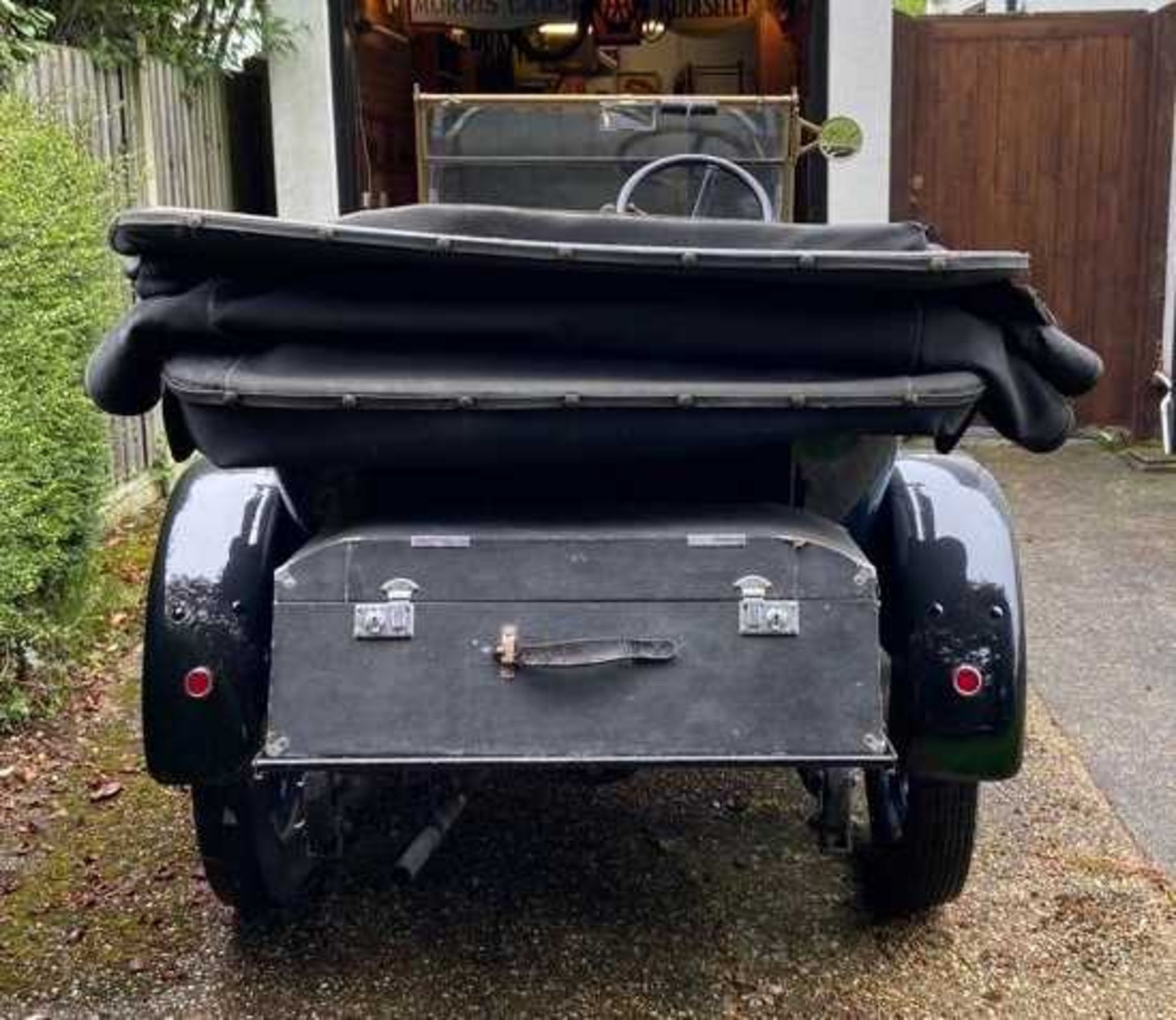 A 1925 Bullnose Morris Cowley 4 seat tourer registartion KU 6070 Chassis no; Engine no; This car - Image 9 of 18