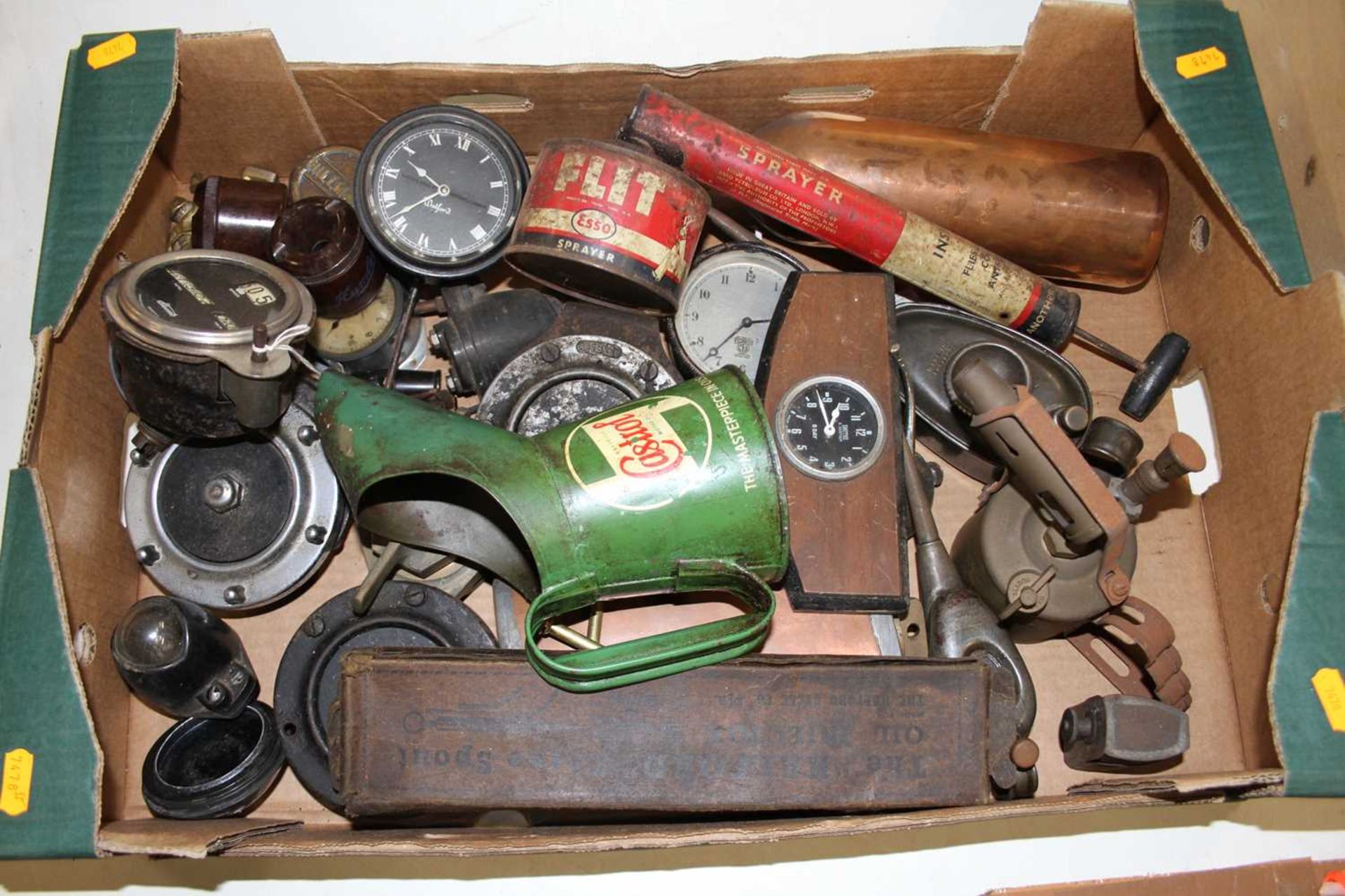 Assorted motoring parts, to include various dials, clocks, Castrol oil can, other oil cans,