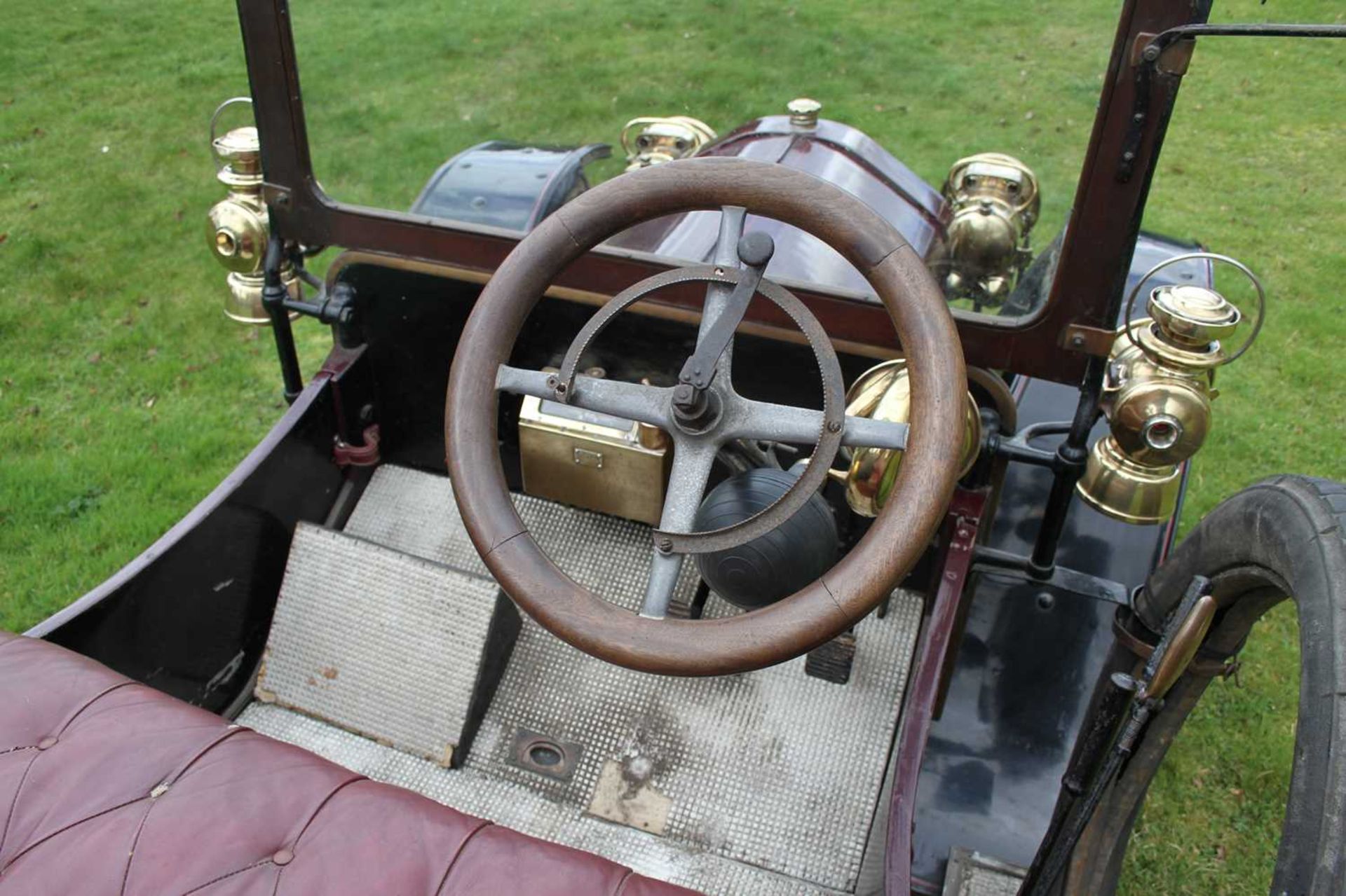 A 1906 Wolesley-Siddeley 15 HP 5 seat tourer Reg No. B200 Chassis No. 1738 Engine No. 18891 The - Image 7 of 20