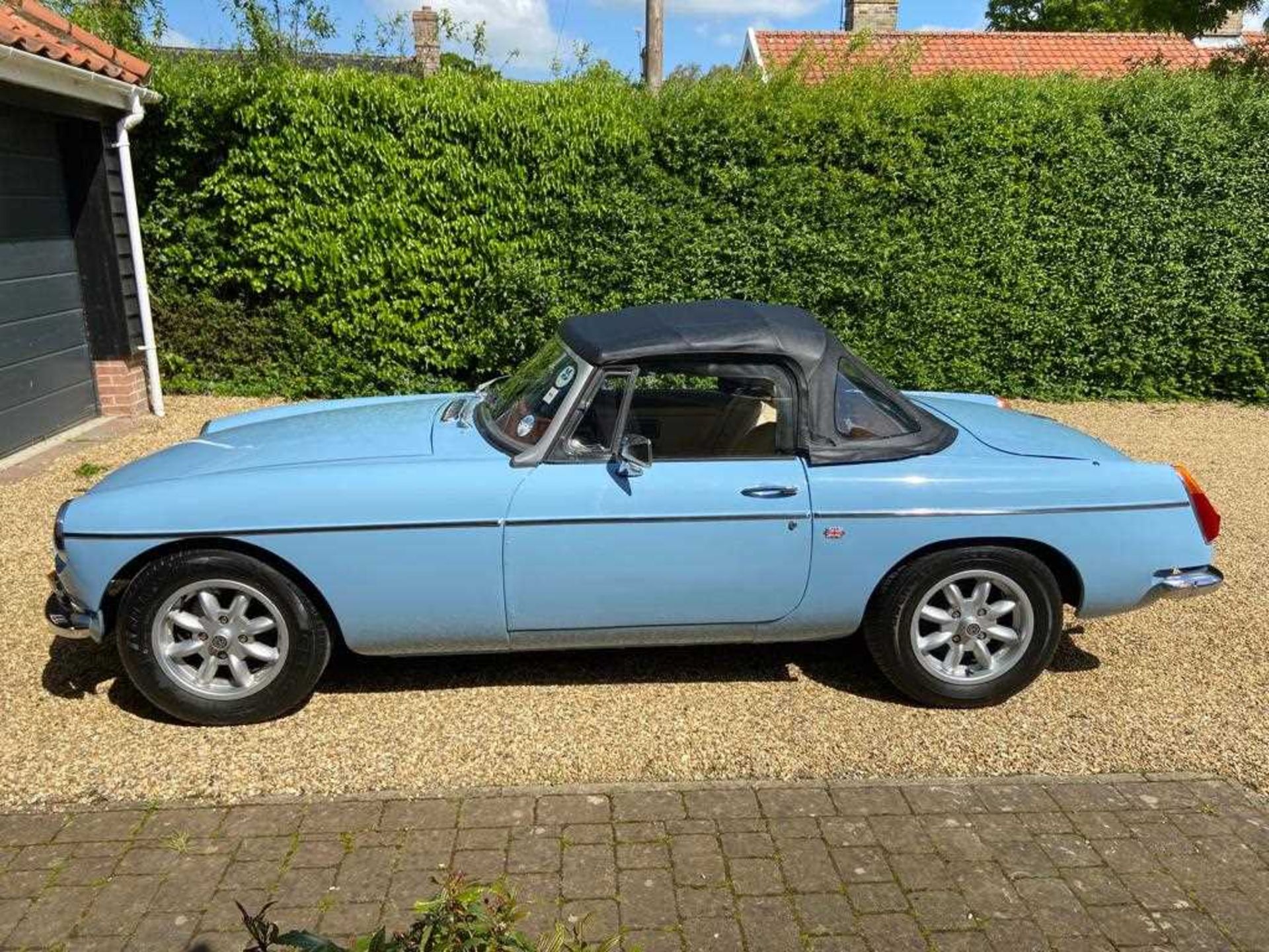 A 1971 MGB Roadster 1798cc Registration MVL 999J Chassis No. GHNS238488G Engine No. RS64827 Odometer - Image 7 of 20