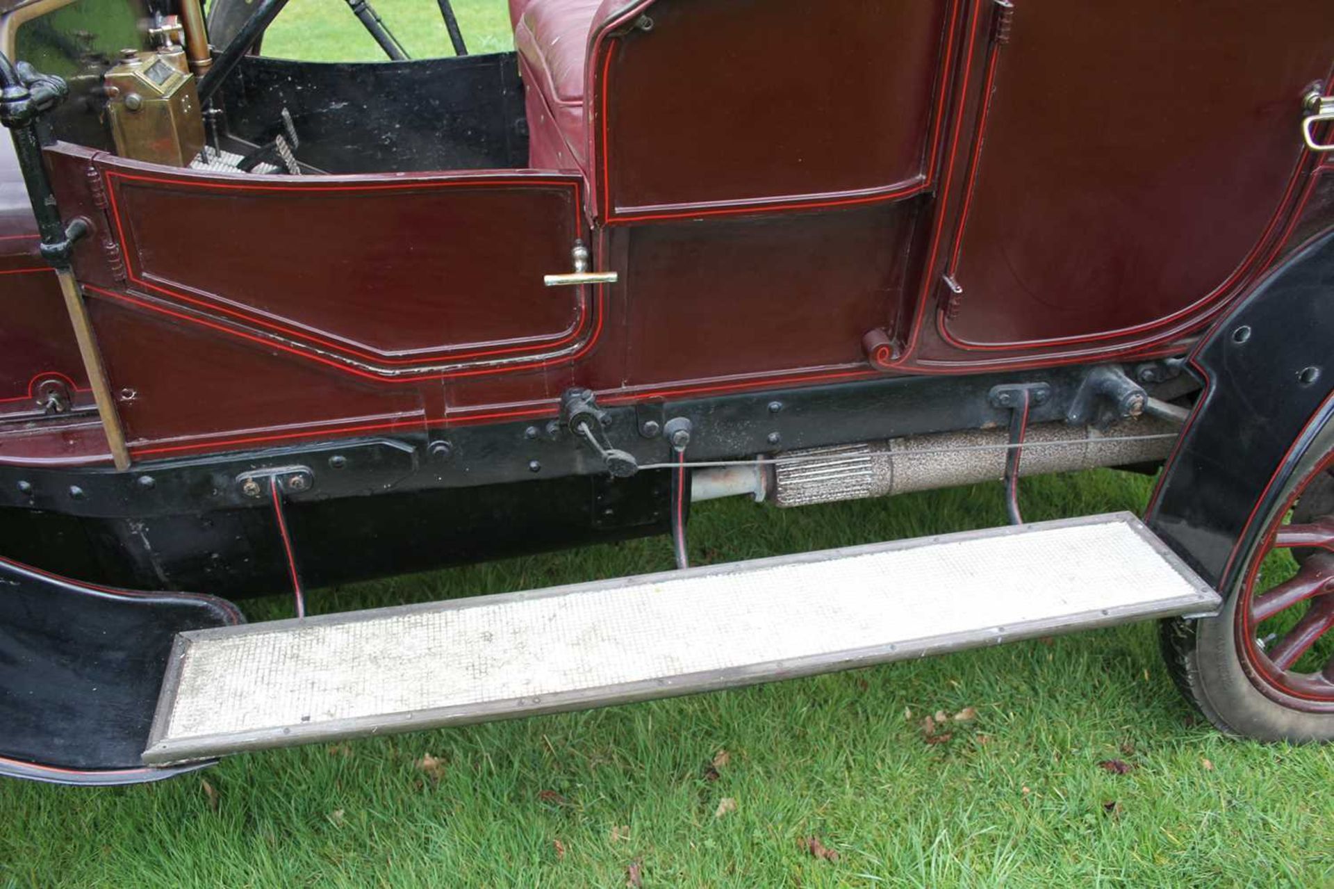 A 1906 Wolesley-Siddeley 15 HP 5 seat tourer Reg No. B200 Chassis No. 1738 Engine No. 18891 The - Image 10 of 20