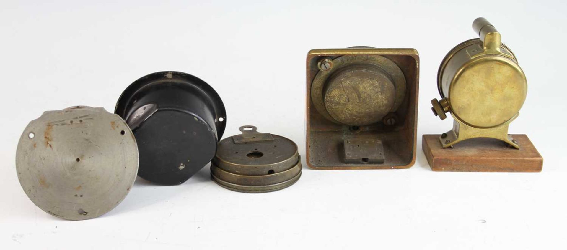Five various mid-20th century car clocks, to include brass and timber mounted example by Warner - Image 5 of 5