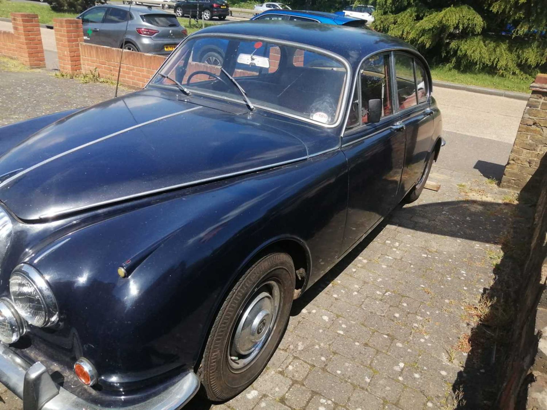 A 1968 Daimler V8 250 saloon Registration No. WPG 869G 2548cc In blue Chassis No. P1K.4251BW - Image 3 of 14