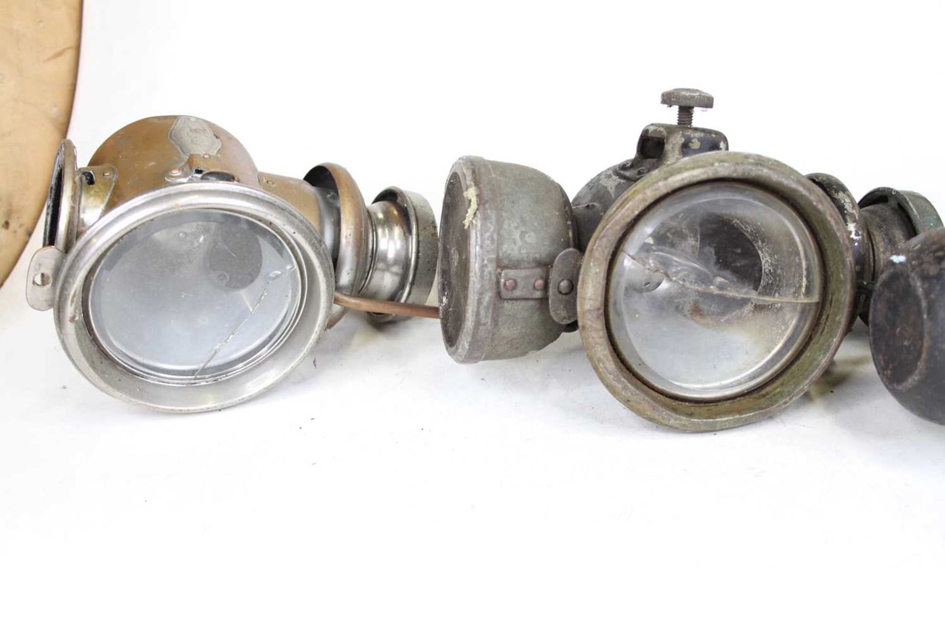 A collection of motoring lanterns, to include Brown Brothers Ltd and Duco (6) - Image 2 of 6
