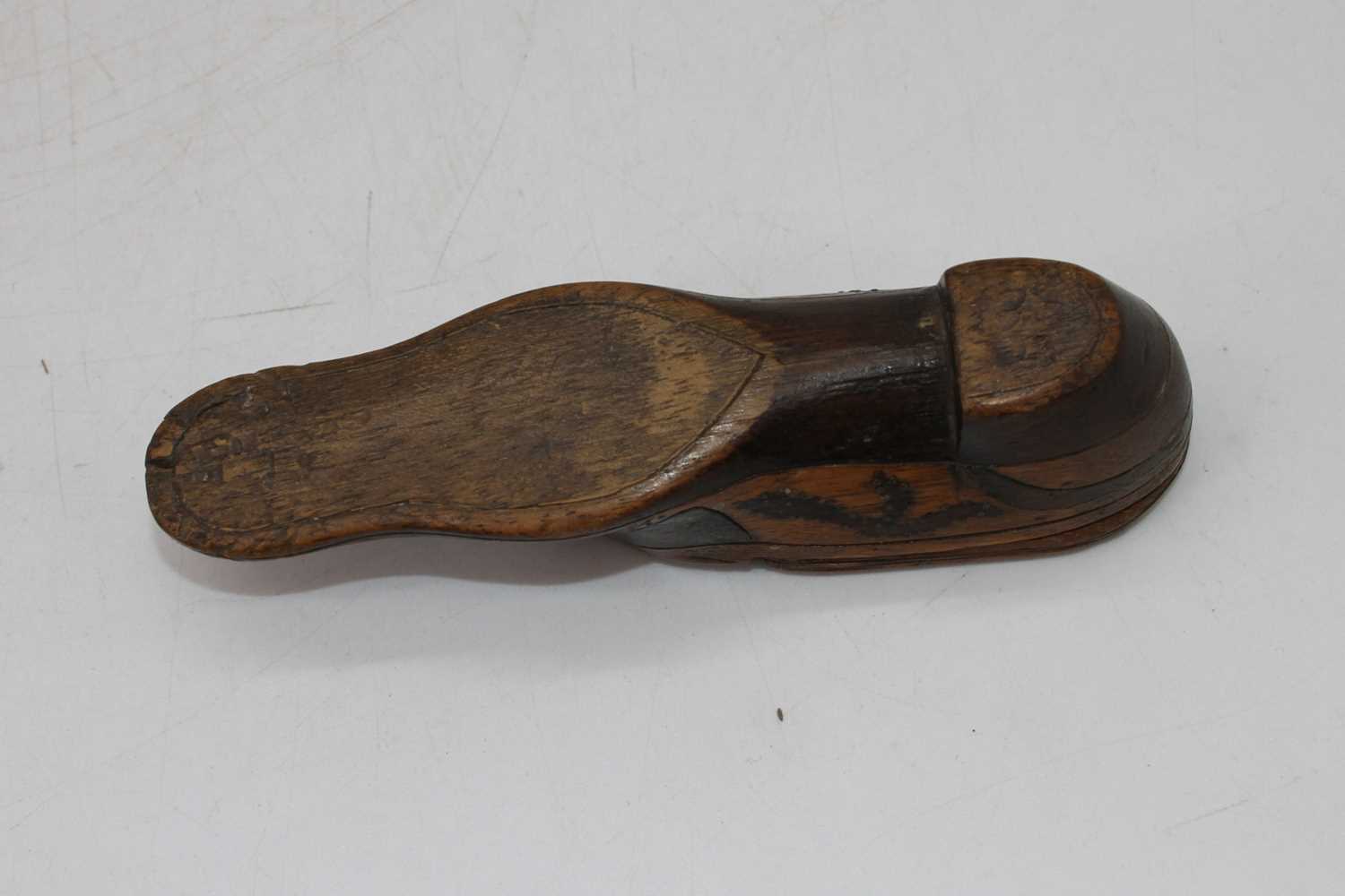 A 19th century carved walnut piquet work snuff box in the form of a shoe, length 12cm - Image 3 of 3