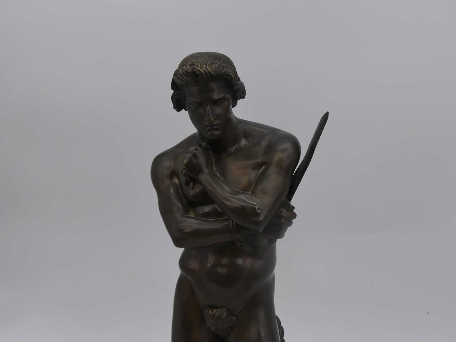 After Foyatier, a bronze figure of Sparticus, shown in standing pose, mounted upon a polished - Image 2 of 4