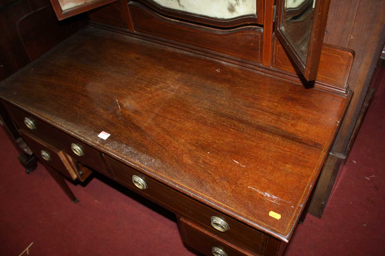 An Edwardian mahogany and satinwood inlaid two piece bedroom suite comprising single mirror door - Image 6 of 6