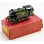 1933-41 Hornby 0-gauge E120 20-volt AC 0-4-0 tank loco Southern 29, green with gold lining (E)