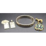 Mixed lot of jewellery to include a white metal moonstone amethyst and enamel set brooch, gilt metal