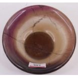 A polished hardstone footed bowl (possibly fluorite), dia.13cm