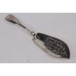A Victorian silver fish slice, in the Fiddle & Thread pattern, having a shaped blade with pierced